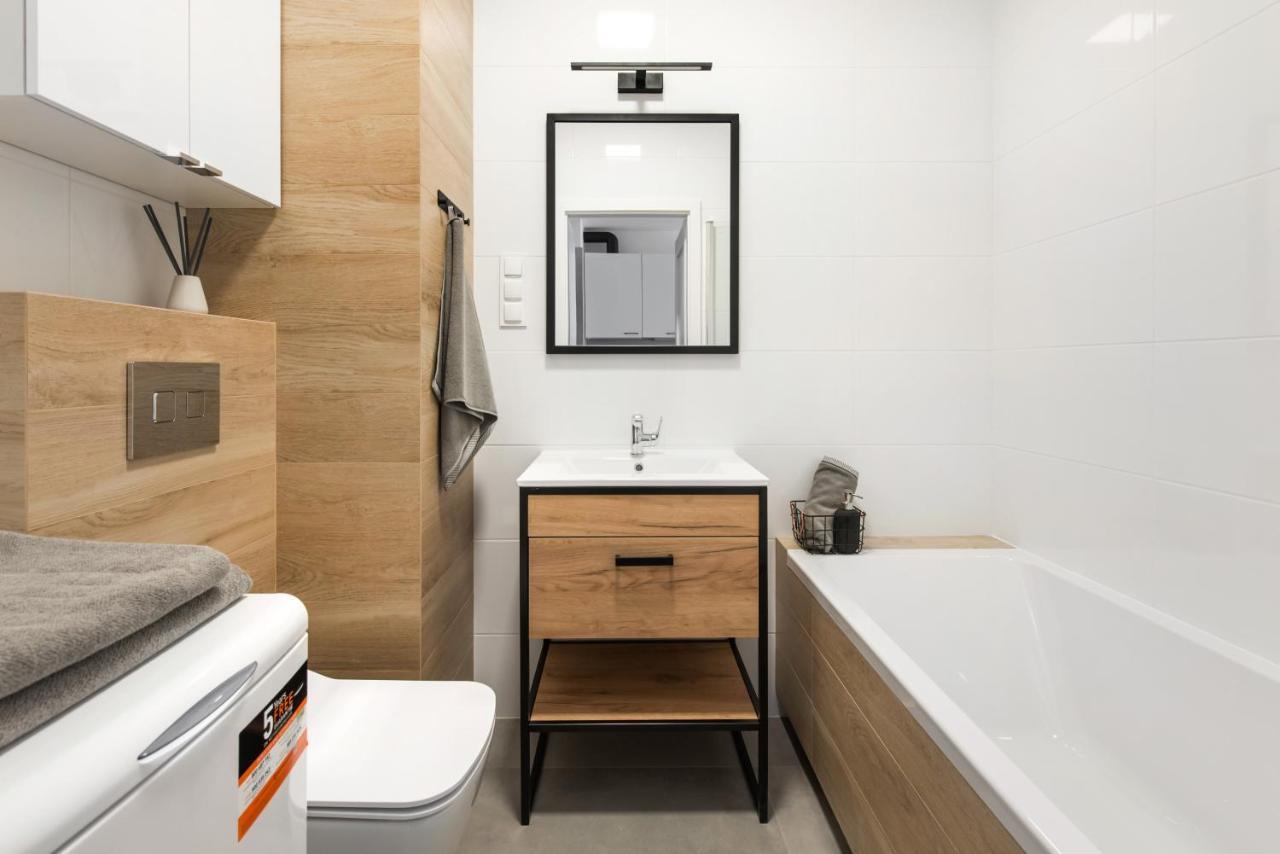 Superapart Stalowa 39 Modern Unit With Kitchen & Wifi Varsóvia Exterior foto